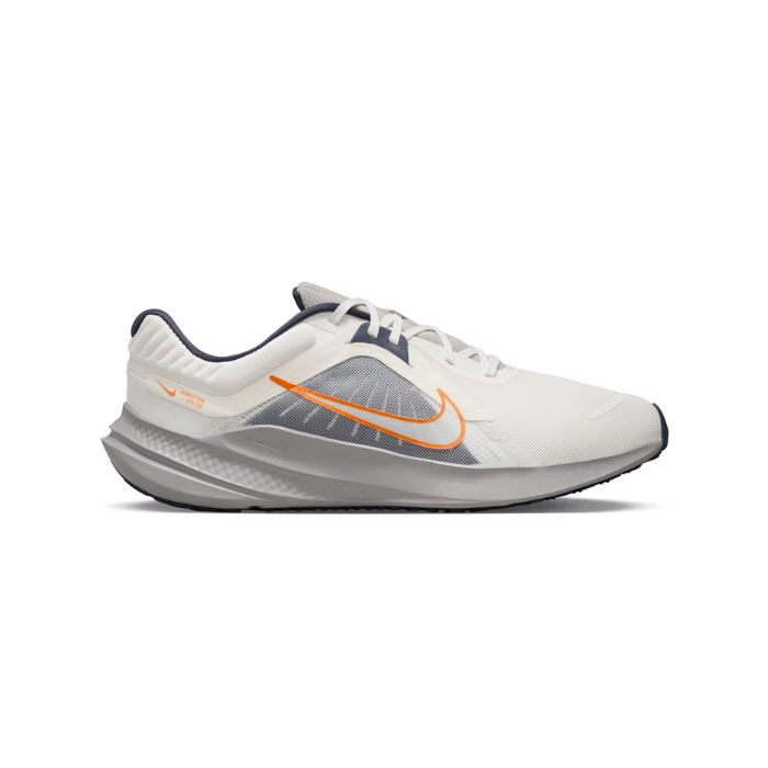 Nike Quest 5